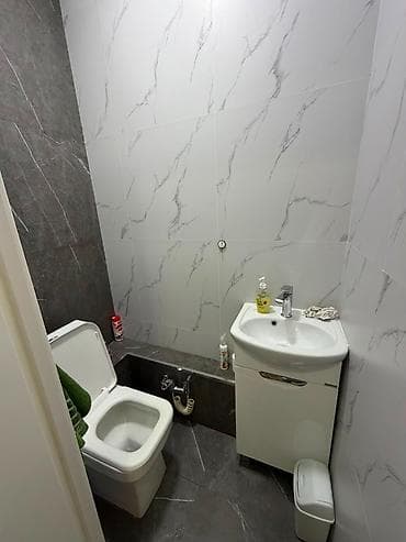 изолированный: 3 комнаты, 78 м², 105 серия, Джал мкр (в т.ч. Верхний, Нижний, Средний) 105 серия, 6 этаж, Евроремонт — 7