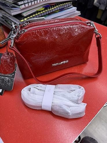 Очки: Маленькая красная сумка — акцент, который сделает любой образ ярче ❤️ — 2