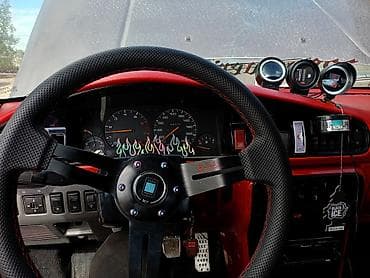 a6 c4: Mazda 626: 1988 г., 2 л, Механика, Бензин, Седан — 5