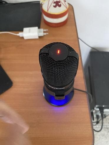 стойки под микрофоны: USB-микрофон ENVONIX с настольной стойкой - Подключение: USB (провод — 3