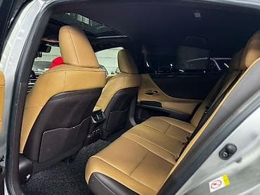 lexus 600: Lexus ES: 2018 г., 2.5 л, Гибрид, Седан — 8