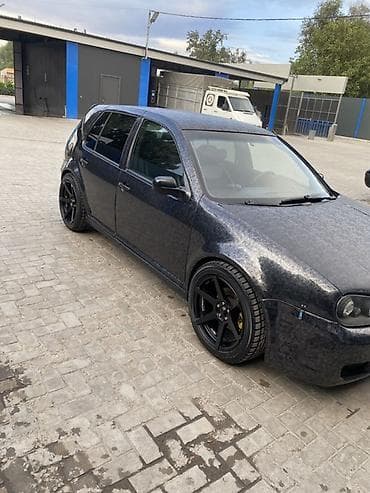 моторист бмв: Volkswagen Golf: 2002 г., 2.3 л, Механика, Бензин, Хэтчбэк — 2
