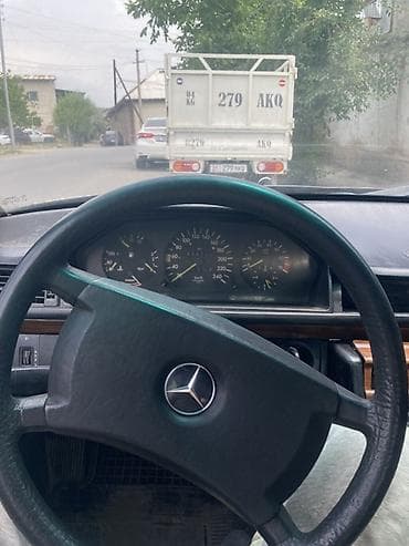 лего гелик: Mercedes-Benz W124: 1990 г., 2.6 л, Механика, Бензин, Седан — 3