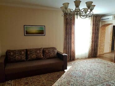 2 х комнатную квартиру по суточно в 8 мкр: 2 комнаты, Бронь — 2