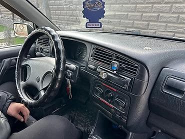 мтз 892 1: Volkswagen Golf: 1992 г., 1.8 л, Автомат, Бензин, Хэтчбэк — 9