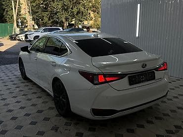 2 8: Lexus ES: 2020 г., 2.5 л, Автомат, Гибрид, Седан — 3