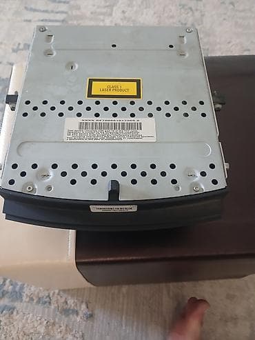 наушник оптом: Автомобильный CD/DVD-магнитофон (головное устройство) - Встроенный — 1