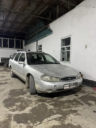 Ford Mondeo: 1998 г., 1.8 л, Механика, Бензин, Универсал