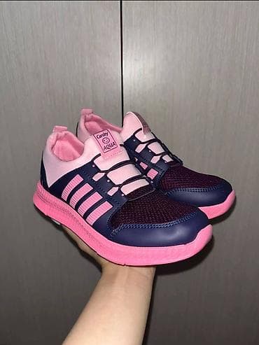 Детская обувь: Привезены из Турции 🇹🇷 размер 35 абсолютно новые 🏷️отдаем за 1000с — 1