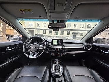 jac js6: Kia K3: 2018 г., 1.6 л, Вариатор, Бензин, Седан — 6