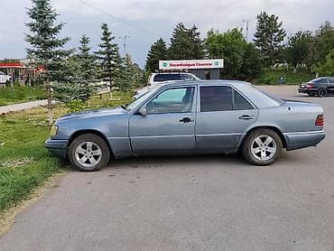 lexus is 2017: Mercedes-Benz E-Class: 1994 г., 2.2 л, Механика, Бензин, Седан — 1