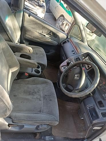 панель одиссей: Honda Odyssey: 2001 г., 2.3 л, Автомат, Бензин, Минивэн — 4