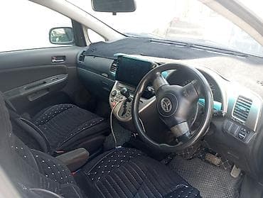 8: Toyota Corolla: 2021 г., 1.8 л, Автомат, Гибрид, Седан — 8