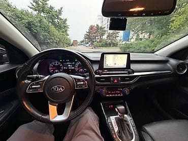 mazda cronos: Kia K3: 2019 г., Седан — 5