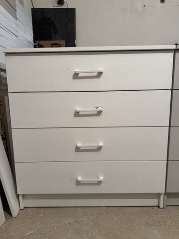 купить стол для школьника: Комод для одежды, Новый, Без зеркала, ЛДСП, цвет - Белый, Серый, Бежевый, Самовывоз, Платная доставка — 1