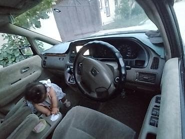 Honda Odyssey: 2001 г., 2.3 л, Автомат, Бензин, Вэн/Минивэн — 6