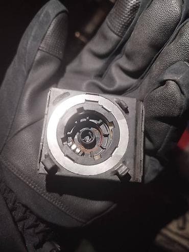 Запчасть на Мерседес 211 Фара простой правая сторона Болоки,рамки