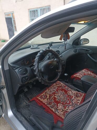 арзан авто машина: Ford Focus: 2004 г., 1.6 л, Механика, Бензин, Универсал — 3