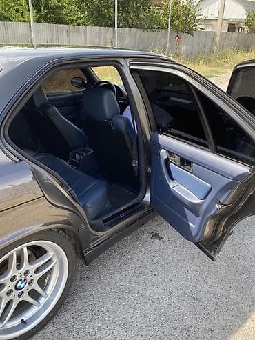 ручка е34: BMW 5 series: 1990 г., 3.2 л, Механика, Бензин, Седан — 6