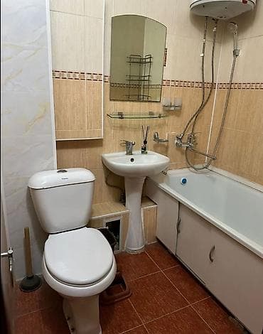 2 комнаты, 43 м², 104 серия, 8 мкр 104 серия, 2 этаж — 10