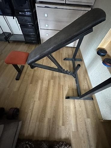 ганте: Силовая скамья для дома с регулируемой спинкой и стойками под штангу — 2