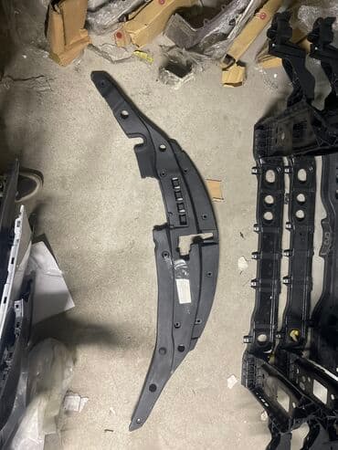 домкрат для машины: Накладка на капот Toyota, Новый — 1