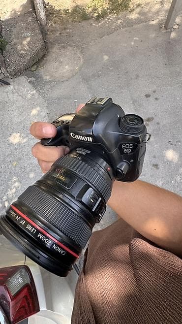 фотоаппарат 6d: Полноформатная зеркальная камера Canon EOS 6D с объективом Canon EF — 4