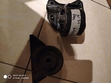 6: Подушки mitsubishi space wagon,6 4G63 — 1