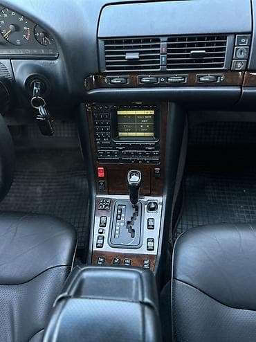 коллектор: Mercedes-Benz S-Class: 1996 г., 5 л, Автомат, Седан — 6