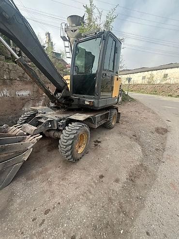 jaecoo j8: Экскаватор, Volvo, Колесный — 1