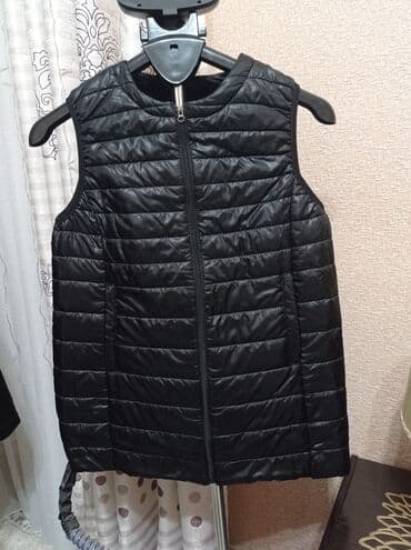 Жилетка тонкая на весну под uniclo m-l 46-48 Корея в отличном