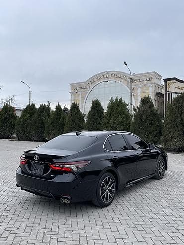 corolla s: Toyota Camry: 2021 г., 2.5 л, Автомат, Бензин, Седан — 5