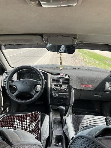 капот на приус: Toyota Avensis: 1998 г., 1.8 л, Автомат, Бензин, Лифтбек — 5