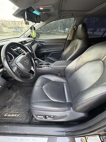 Toyota: Toyota Camry: 2018 г., 2.5 л, Вариатор, Гибрид, Седан — 9