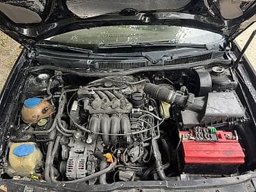 Volkswagen Golf: 2000 г., 1.6 л, Автомат, Бензин, Хэтчбэк — 6