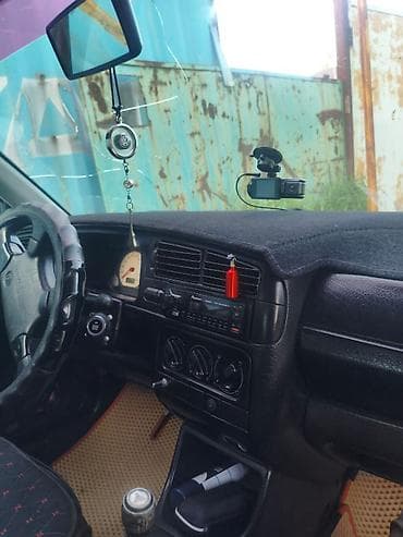 голф б4: Volkswagen Golf: 1996 г., Механика, Хэтчбэк — 4
