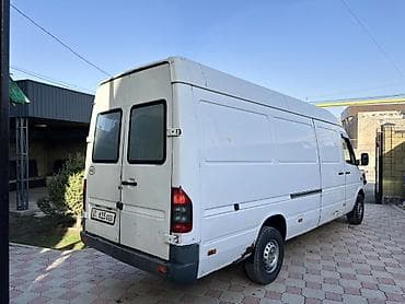 volvo daf: Легкий грузовик, Mercedes-Benz — 5