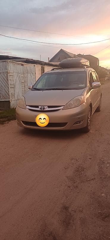 golf plus: Toyota Sienna: 2007 г., 3.5 л, Автомат, Бензин, Минивэн — 1