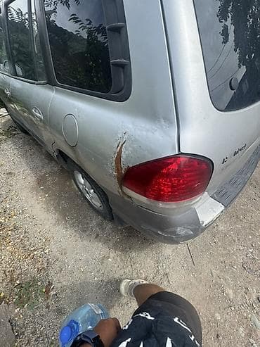 Hyundai Santa Fe: 2005 г., 2 л, Автомат, Дизель, Кроссовер — 3