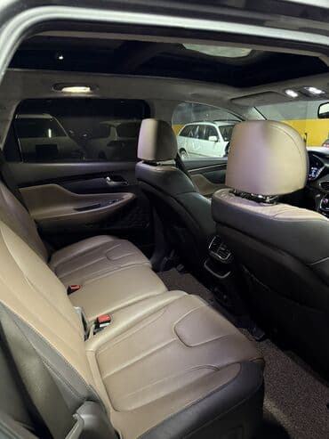 срочно продам авто в связи с переездом: Hyundai Santa Fe: 2019 г., 2.2 л, Автомат, Дизель, Кроссовер — 7