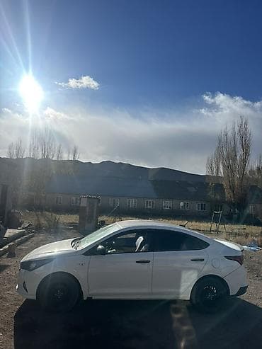 hondai sonata: Hyundai Solaris: 2020 г., 1.4 л, Автомат, Бензин, Седан — 6