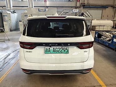 на мпв: JMEV : 2021 г., Электромобиль, Минивэн — 4