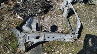 запчасти на тойота секвойя в бишкеке: Toyota Sequoia кузовная часть ланжерон, Тойота Секвойя часть экрана — 1