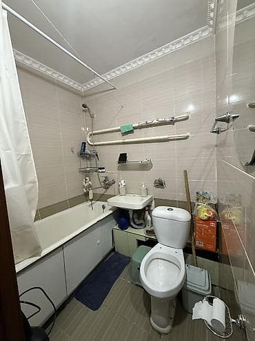 Недвижимость: 1 комната, 32 м², 11 мкр 104 серия, 1 этаж, Косметический ремонт — 3