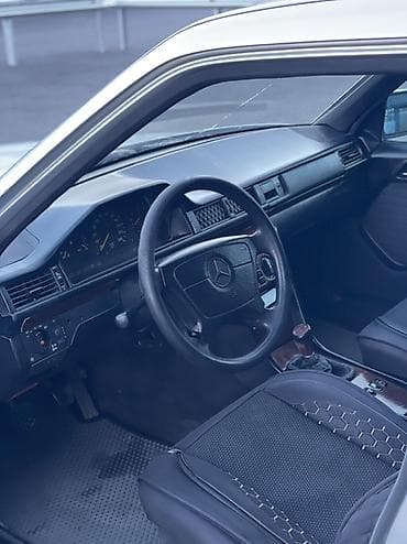 дворники на бмв: Mercedes-Benz W124: 1993 г., 2.2 л, Механика, Бензин, Седан — 6