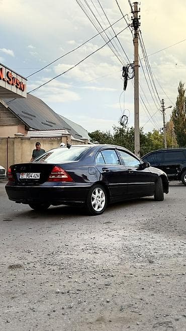 01: Mercedes-Benz C-Class: 2000 г., 3.2 л, Автомат, Бензин, Седан — 4