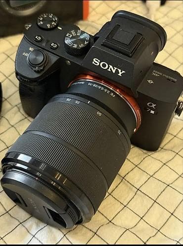 e mount: Полноформатная беззеркальная камера Sony α7 III (ILCE‑7M3) с — 1