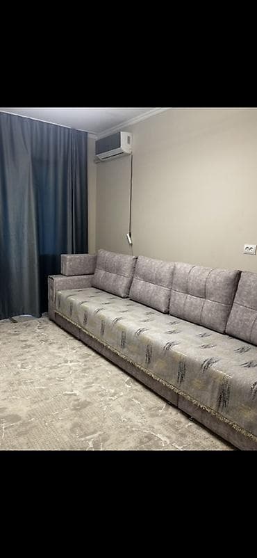 Прямой диван at lalafo.kg Прямой диван