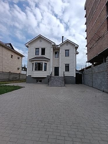 350 м², 6 комнат, Бронированные двери, Забор, огорожен