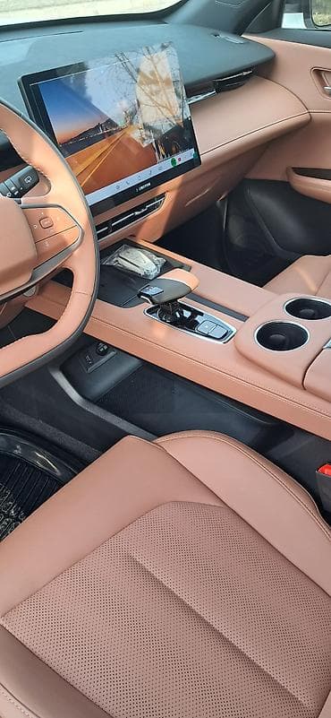 li l7: Changan Uni-Z: 2025 г., 1.5 л, Робот, Бензин, Кроссовер — 6